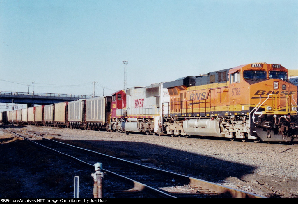 BNSF 5788 West